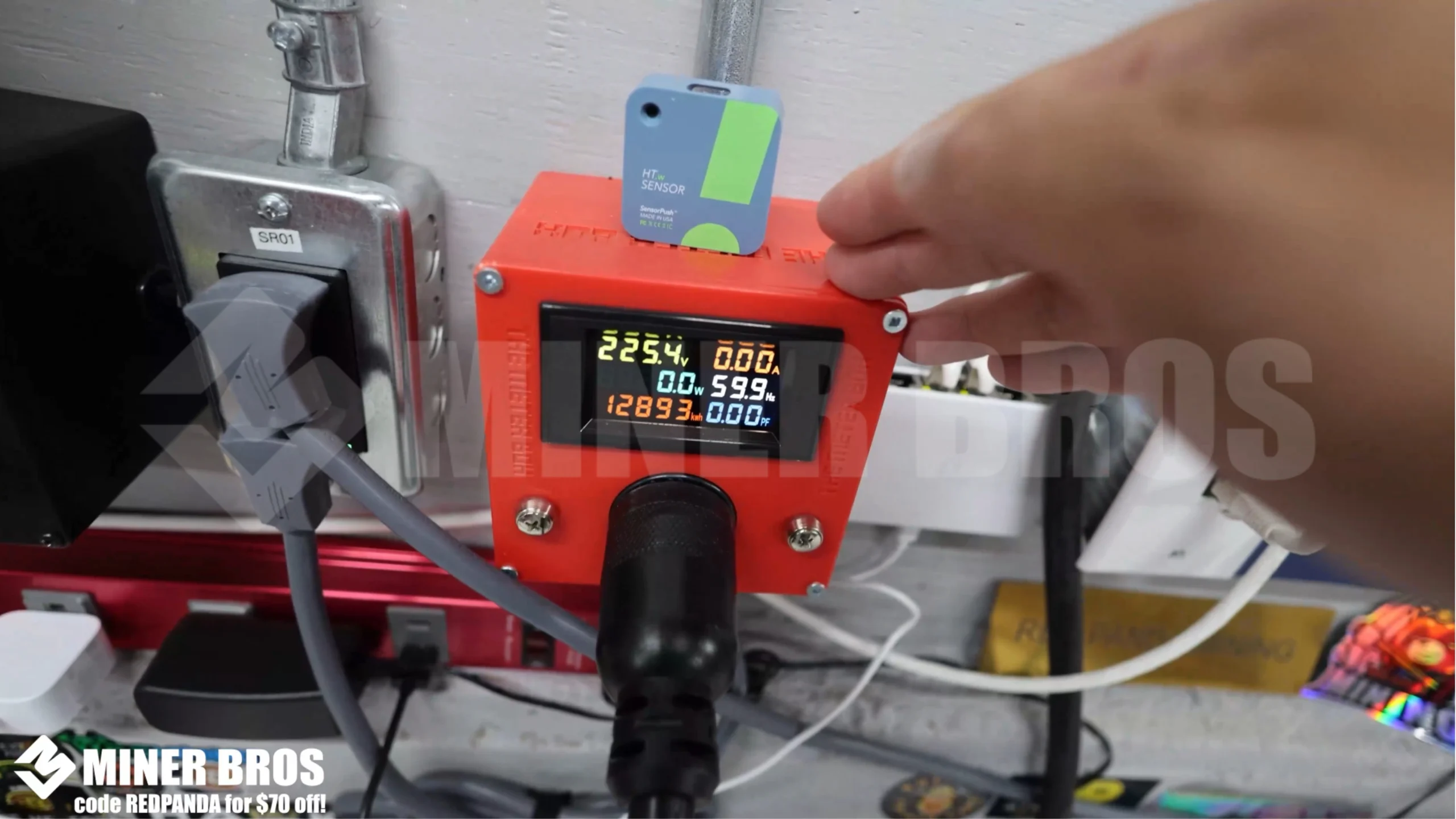 Configuración de alimentación Utiliza un circuito de 240V y 30A instalado por un electricista certificado. -5